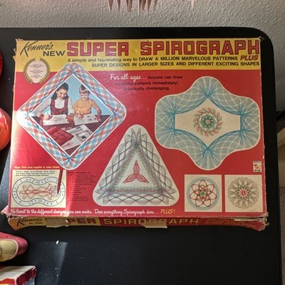 Kenner Super Spirograph Plus Drawing Set with Original Box