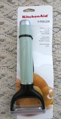 Kitchenaid Pistachio Mint Green Y Peeler- Fruits & Vegetables + Blade Cover NEW