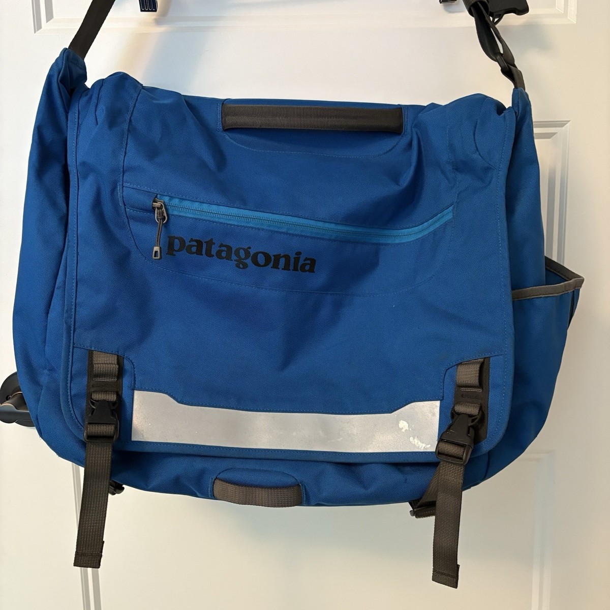 【美品】パタゴニア/Patagonia/メッセンジャーバッグ/ブルー patagonia パタゴニア Patagonia メッセンジャーバッグ ミニマス
