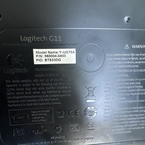 READ - Logitech G11 Gaming Keyboard Programmable Blue Keys Wired USB - Picture 8 of 10