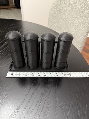O Gauge Fuel Tank Silos - Oil Industry 1:48 Scale - Built And Assembled - Picture 4 of 5