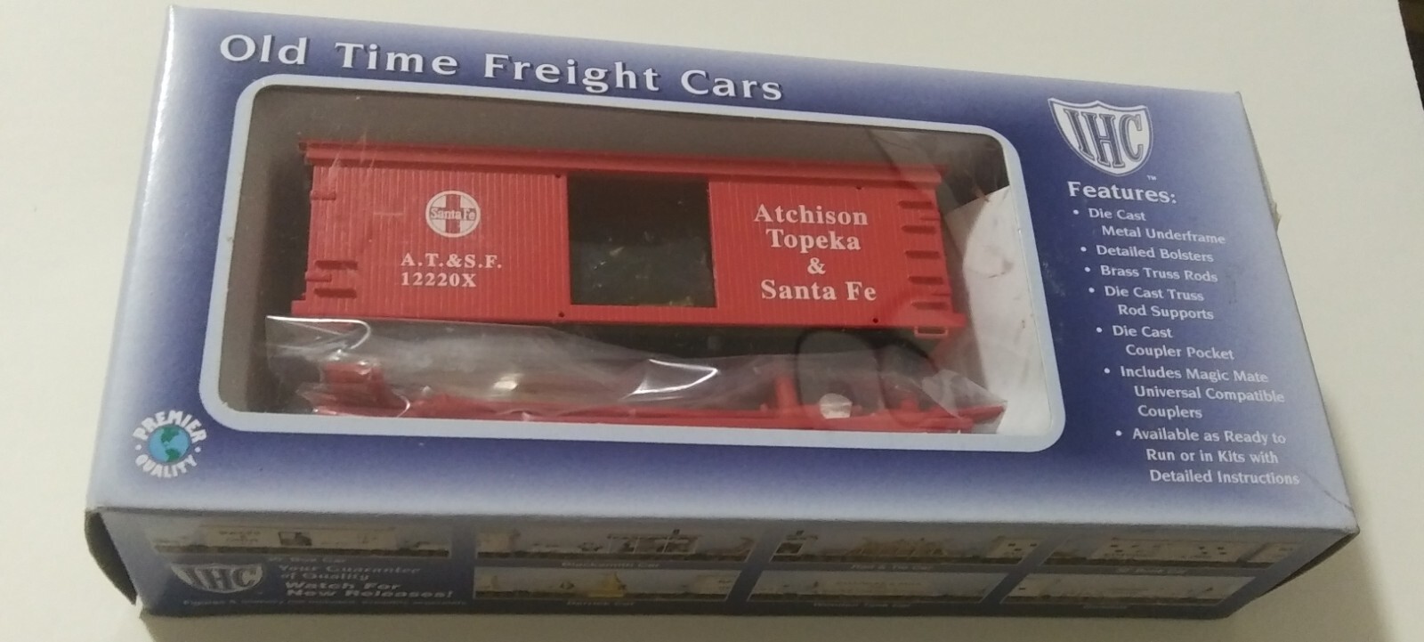 IHC HO SCALE OLD TIME FREIGHT CAR 30' BOX CAR AT & SF MODEL TRAIN KIT