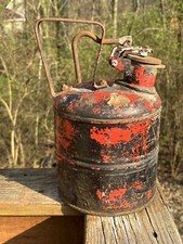 Vintage Justrite Metal Safety Gas Can 1 Gallon Chicago Barn Find RM-5121-A