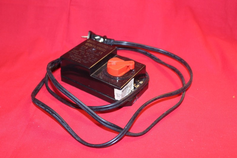 Train Track Transformer Power Supply # 660 Tested by Bachmann Industries