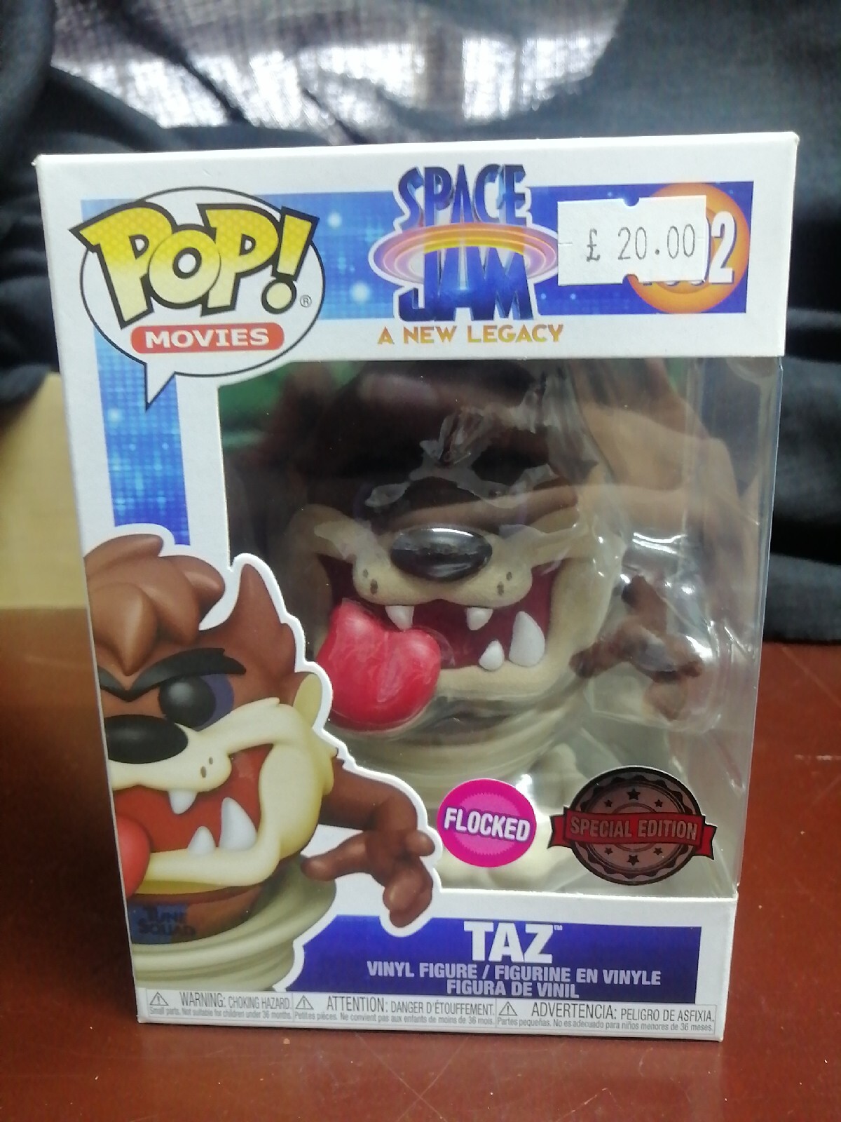 #1092 Taz - Flocked - Space Jam Funko Pop Con Protector Pop