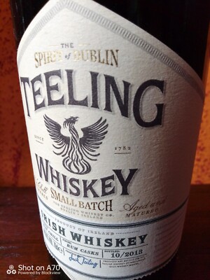 Teeling Whiskey Small Batch 10/2013 Der erste Teeling zur Einführung der Marke.