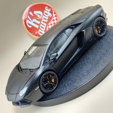 AUTOart 1/18 Lamborghini Aventador LP700-4 nero nemesis matt black 74661