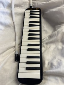 Hohner Melodica Student 32 Key Piano Keyboard Wind Instrument