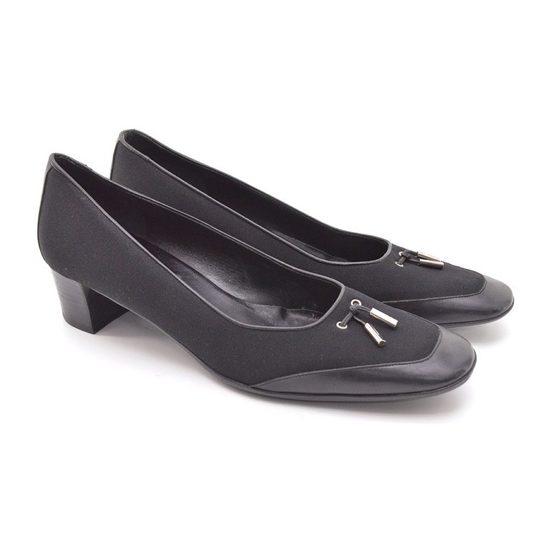 Ladies Salvatore Ferragamo Metal Pin Low Pump 8.5 AA Black Microfiber Heel Shoes