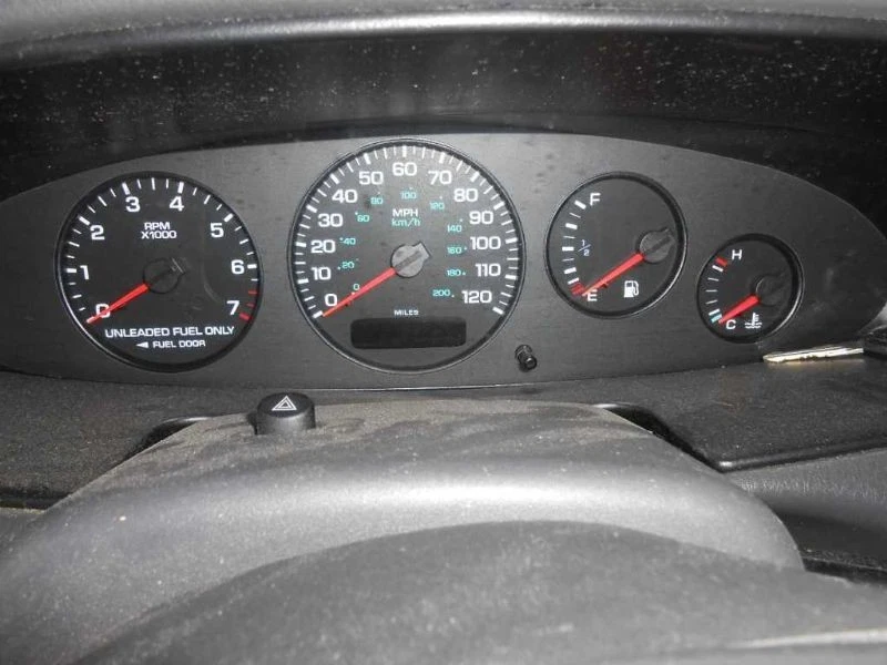 (LOCAL PICKUP ONLY) Rear Bumper Fits 96-00 BREEZE 648770 - Image 4 of 4