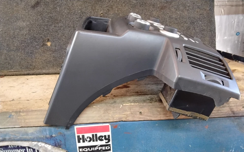 MITSUBISHI ENVAVOR 2006-2008 AM/FM/CD/INTERRUPTOR DE CALENTADOR PANEL DE MONTAJE OEM Foto 3 de 4