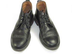 hinman leather mid chukka boots