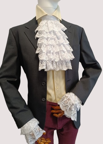 Victorian lace Jabot and wrist cuffs set Historical Ruffle Pirat costume outfit - Picture 7 of 10
