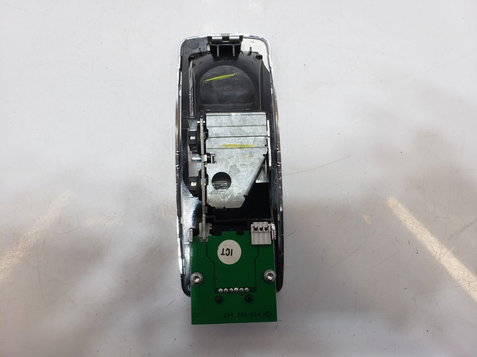 ✅ 10-14 OEM Rolls Royce Ghost RR4 Rear Left Driver Side Interior Reading Light*