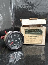 Dixson 530A1-47196 Tachometer 12V 881Hz NOS Heavy Duty Instruments