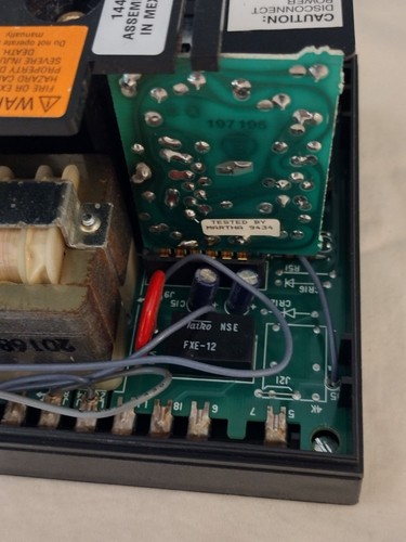 Honeywell R7795 B 1009 Burner Control Complete System - Picture 8 of 13