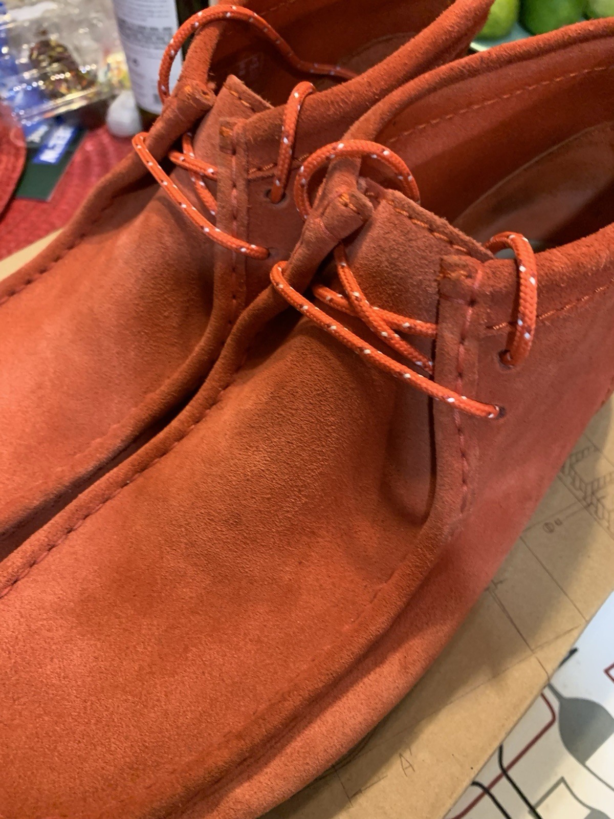 Clarks Wallabee Shoes Men’s Sz 11 Red Suede Moccasin Lace Up Casual Comfort