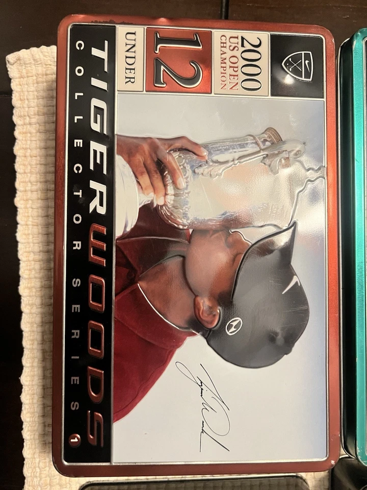 Набор из 4 мячей для гольфа Nike серии Grand Slam Collector Tin Tiger Woods 2000/2001 - Изображение 3 из 4