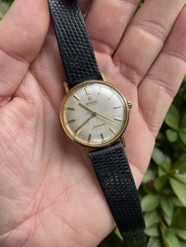 Vintage Omega Automatic Seamaster Solid 14K Watch-Linen Dial- Running Great 34mm