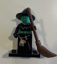 LEGO Witch Minifigure 2010 - SERIES 2 Retired 8684