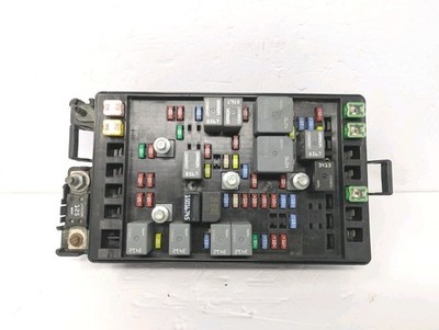 2005-2006 GMC Envoy Chevorlet Trailblazer Buick Rainier 5.3/6.0 FuseBox 15141559