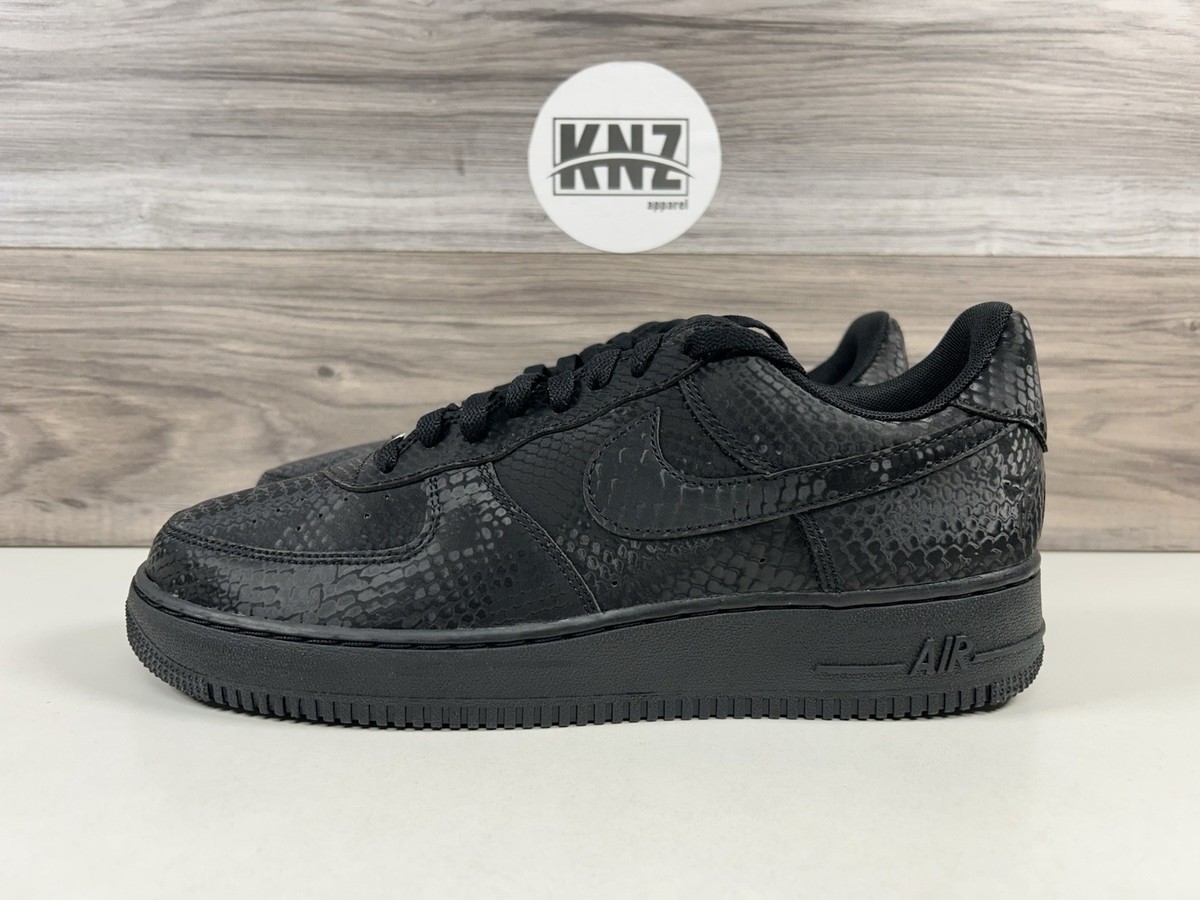 Nike Air Force 1 LOW Triple Black Kobe Bryant MAMBA Sneakers
