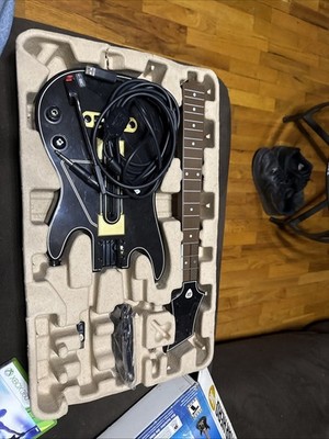 Guitar Hero Live Bundle Xbox One Game with Guitar and Dongle