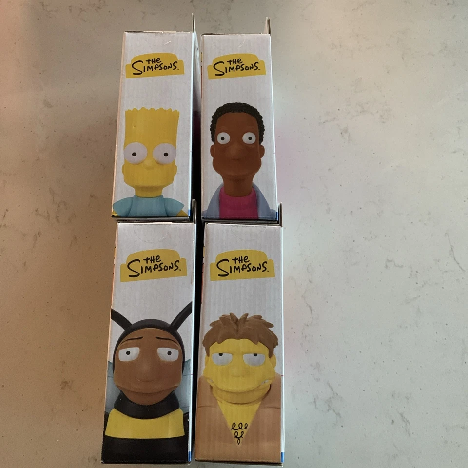 Juego de 4 figuras de 5" de The Simpsons Jakks Pacific Wave Bumblebee Man Carl Barney Bart Foto 2 de 4
