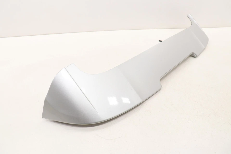 Alerón trasero KIA SORENTO 2016 2017 2018 2019 2020 Foto 2 de 4