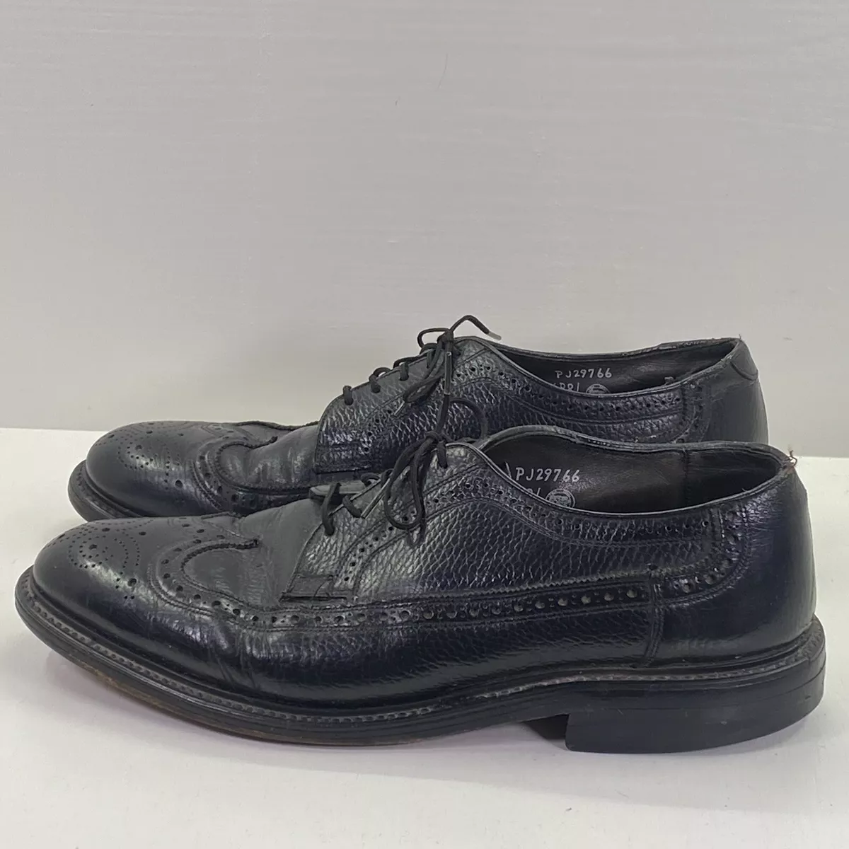 VINTAGE BLACK USA MADE REGAL WING TIP PEBBLE LEATHER 10.5 D ENGINEER DRESS SHOE