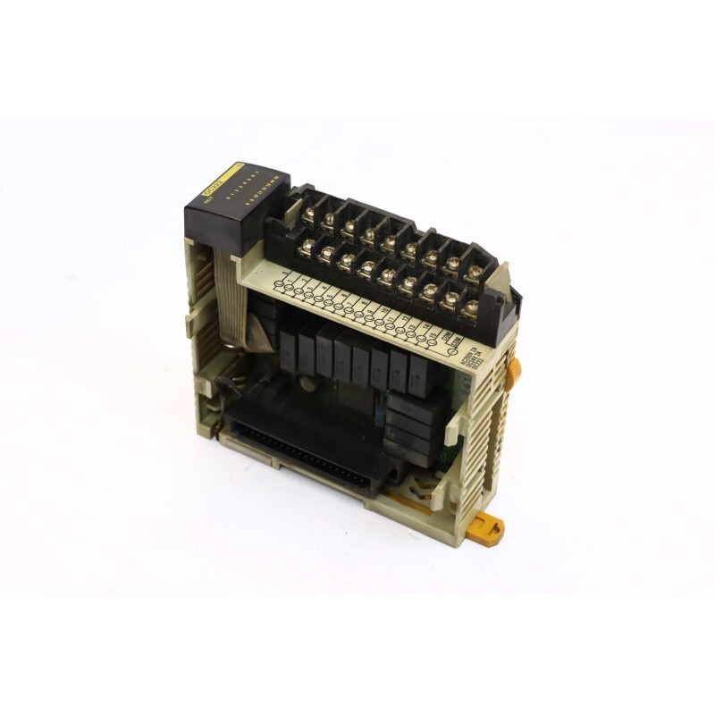 Omron CQM1-OC222 OC222 output unit (B962)