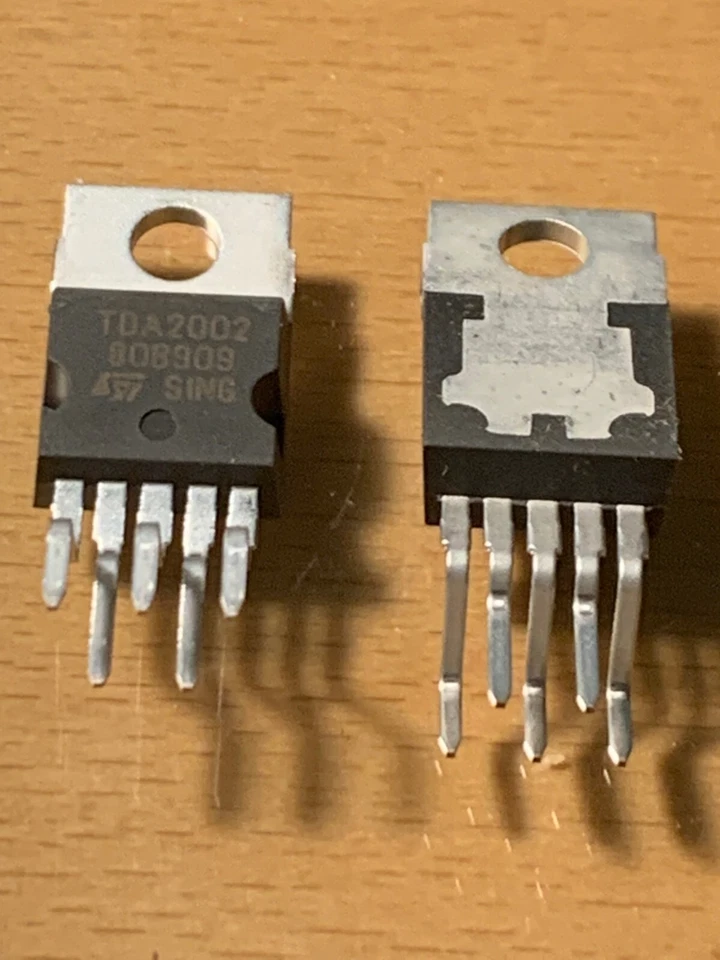  TDA2002 - SIGNETICS IC - ZIP-5 - 8-Watt Audio High Power Amplifier. - Image 2 of 4