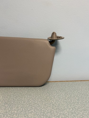 1998-2002 Toyota Corolla Driver & Passenger Side Sun Visor Pair Gray Vinyl - Picture 10 of 23