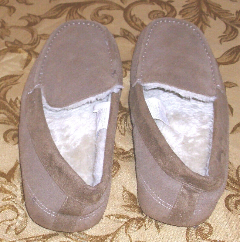 Leather Moccasin Style Slippers by Target Size 9 eBay