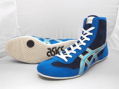asics walking trainers