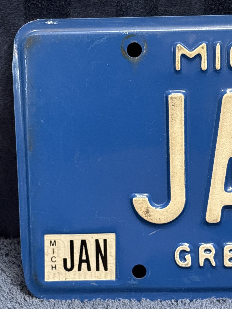 Michigan license plate 2001 sticker. 3+ YR OLD. JAAAG | eBay