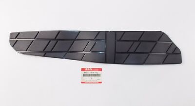 OEM GENUINE SUZUKI AN400 BURGMAN RH FOOT REST FLOOR RUBBER BLACK