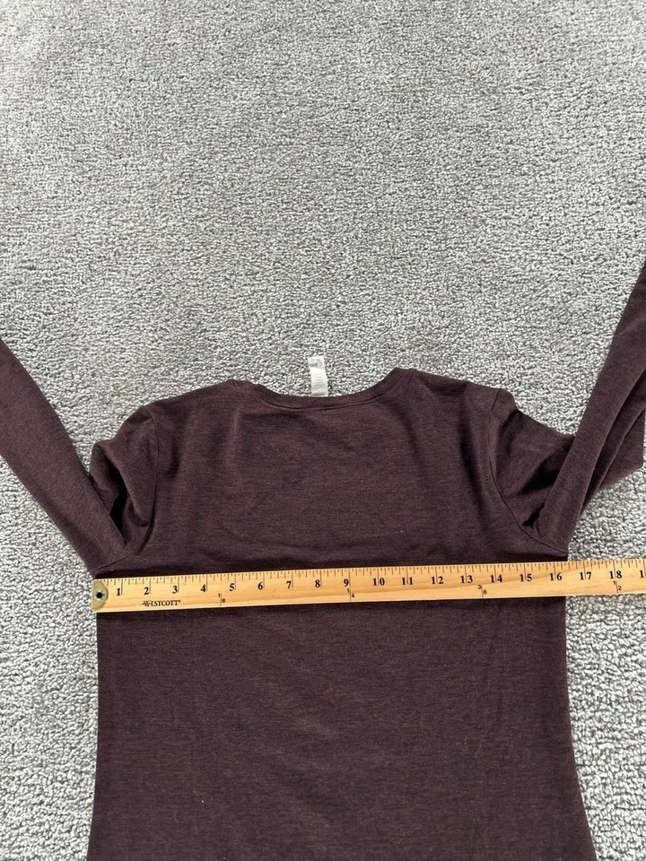 Alo Shirt Womens Small Burgundy Yoga Pullover - Image 4 of 4