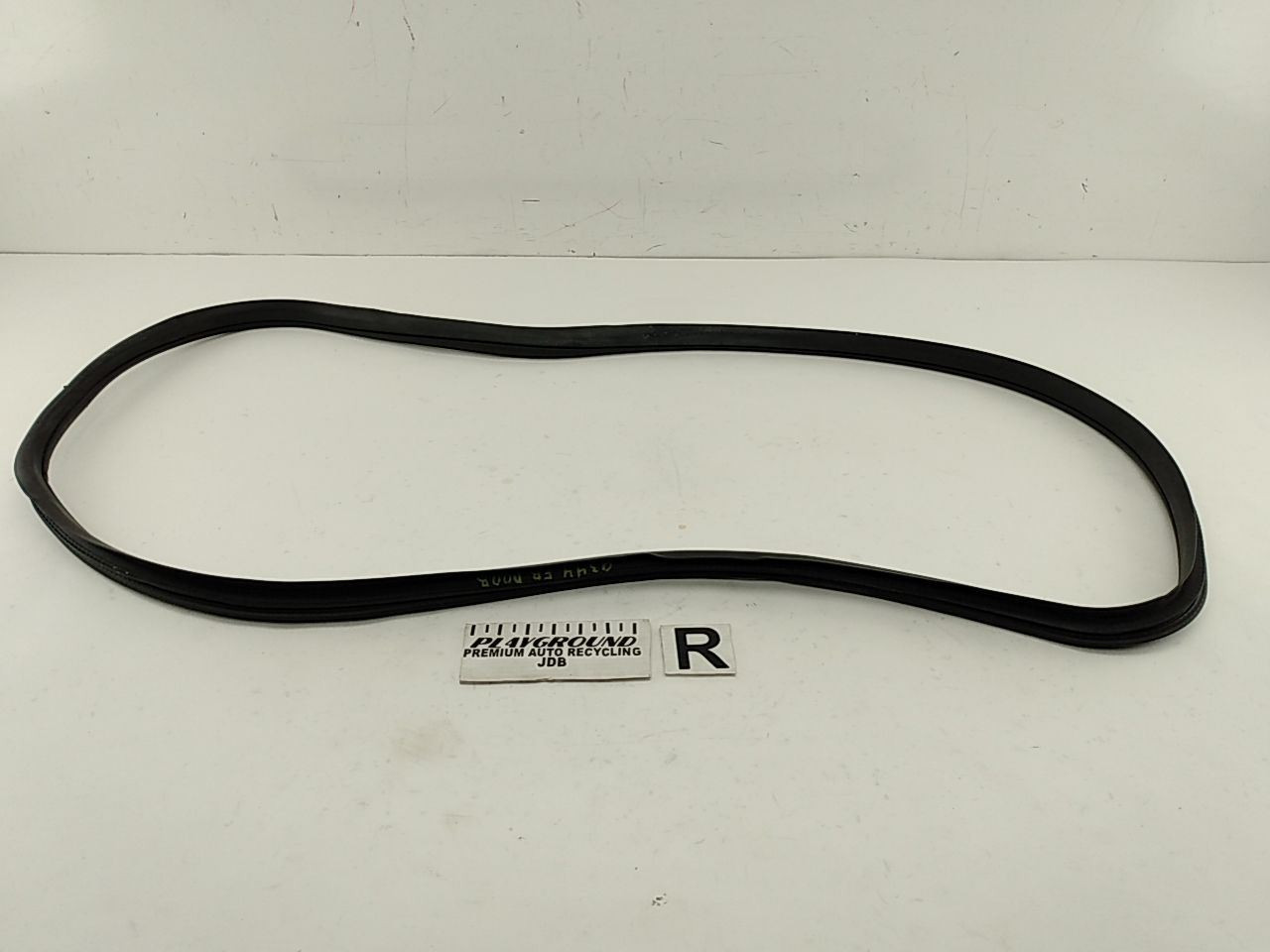 2016-2024 Alfa Romeo Giulia Right Front Passenger Door Seal Molding