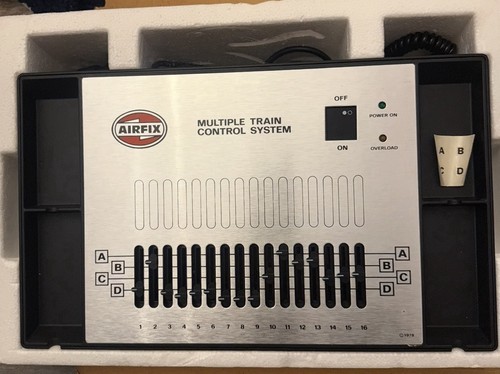 Sistema de control de trenes múltiples Airfix #54602-7 Ref G82 | Zustand: Used