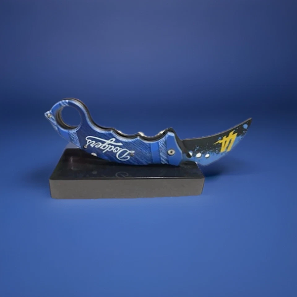 Navaja de bolsillo plegable asistida por resorte Dodgers Foto 4 de 4