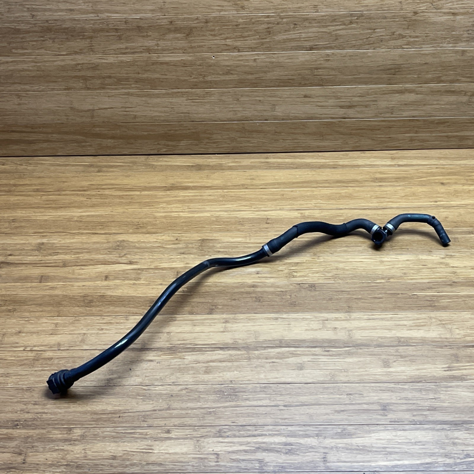 2014-2020 BMW i8 I12 Electric Drive Motor Inverter Radiator Coolant Hose OEM