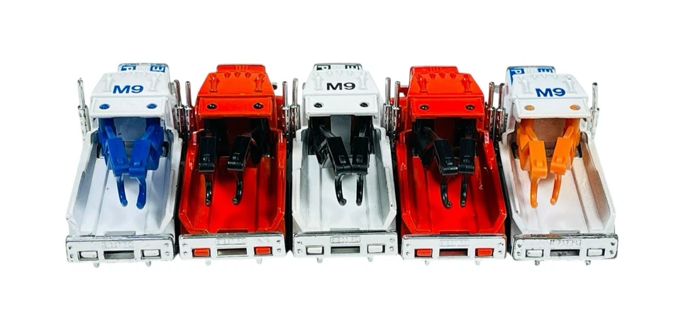 Matchbox Superfast (5) Varied MB61 Peterbilt Wreck Trucks w/Yellow Grid Boxes - Image 3 of 4