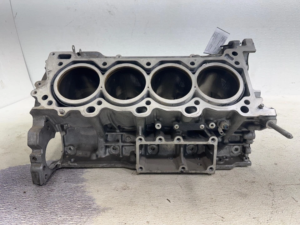 2010-2017 Lexus Ls460/ Gx460 Engine Cylinder Block Oem - Image 4 of 4