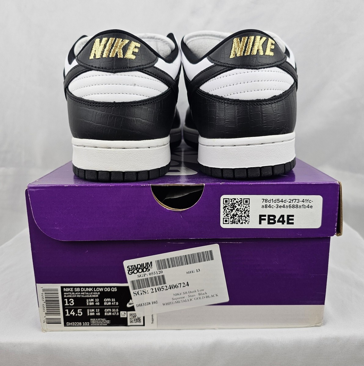 Nike Dunk SB Low x Supreme Stars Black 2021 (DH3228-102 Nike Dunk SB Low x Supreme Stars Black 2021 (DH3228-102