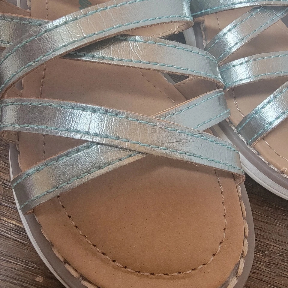 HA Hanna Andersson Vera 2  Silver Metallic Gladiator Sandals size 10 - Image 3 of 4