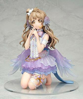 アルター Minami Kotori 1/7スケールフィギュア Amazon.com