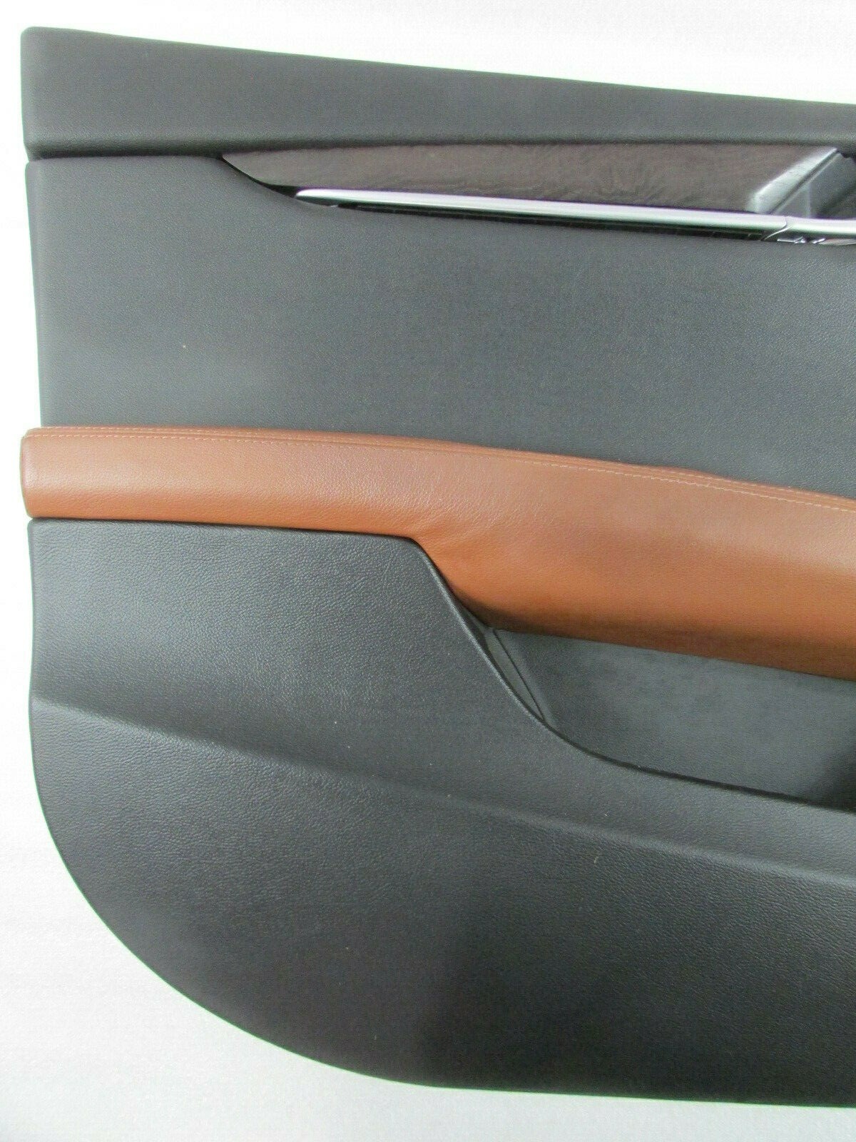 Maserati Ghibli, LH, Left Front Door Trim Panel, Brown/Black, Used