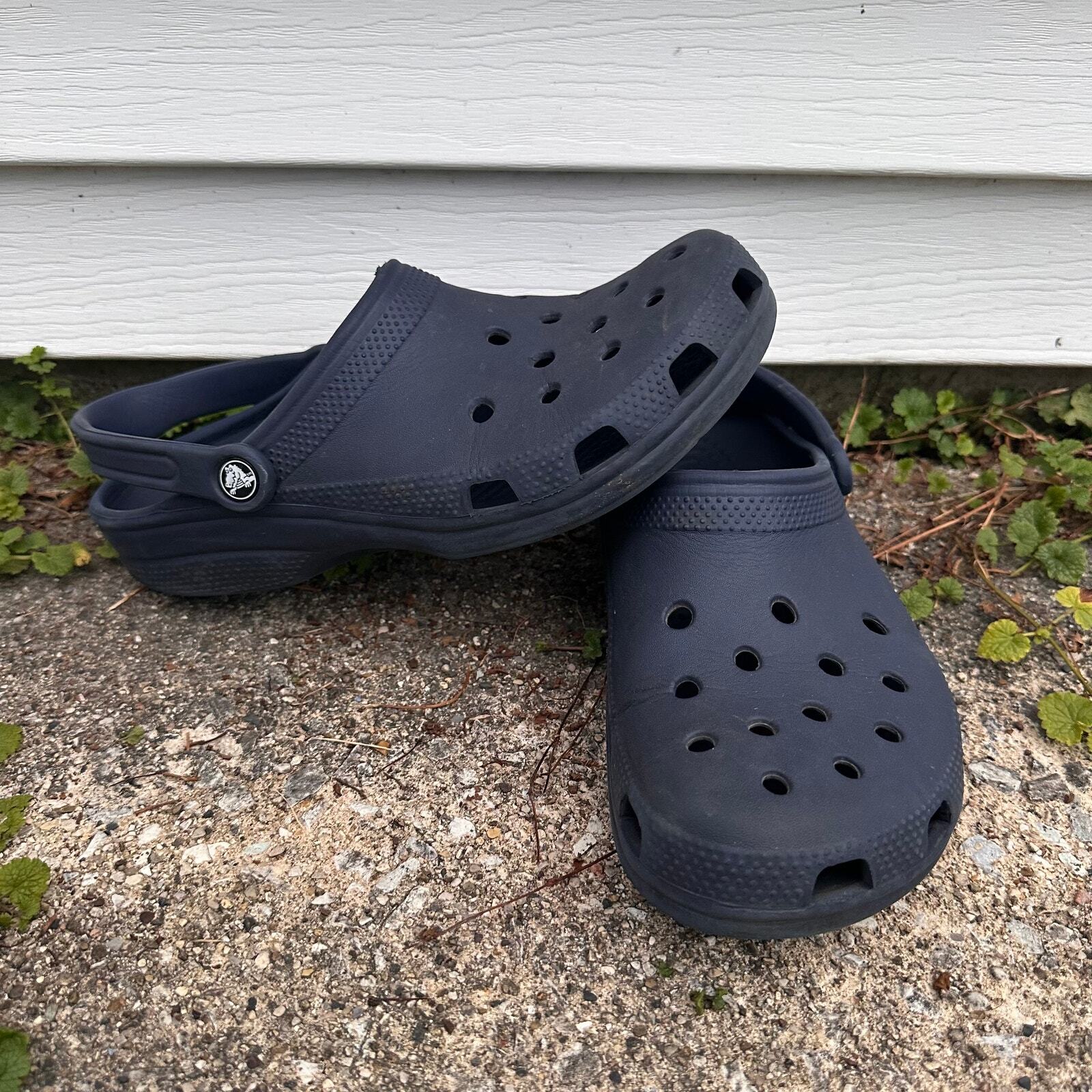 Crocs Clogs Mens Sz 8 Women’s Sz 10 Blue Classic-image
