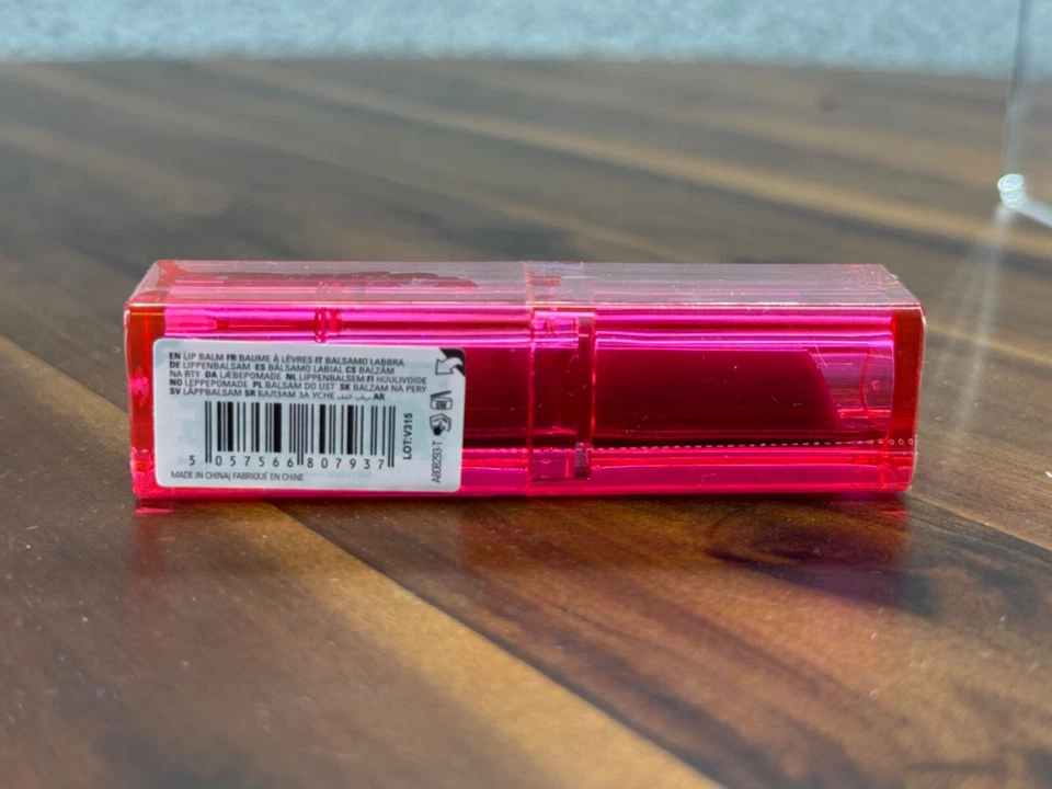 Revolution Mood Switch Set Blush Powder Rouge Blusher Cherry Red Lip Stick - Image 3 of 4